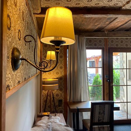 Hotel Veveri Veverska Bityska Екстериор снимка