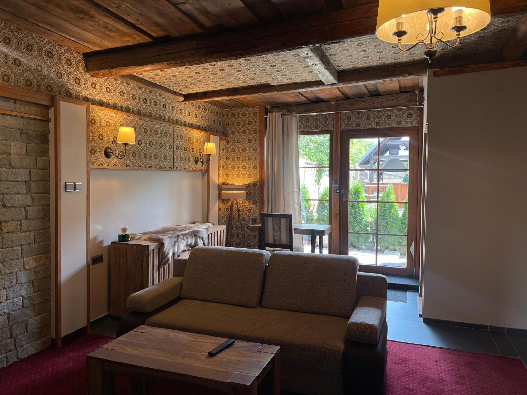 Hotel Veveri Veverska Bityska Екстериор снимка