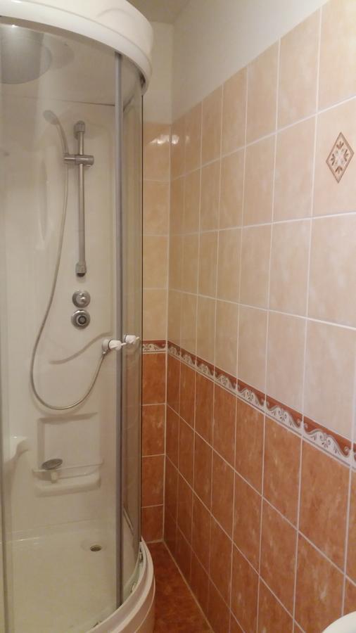 Hotel Veveri Veverska Bityska Екстериор снимка
